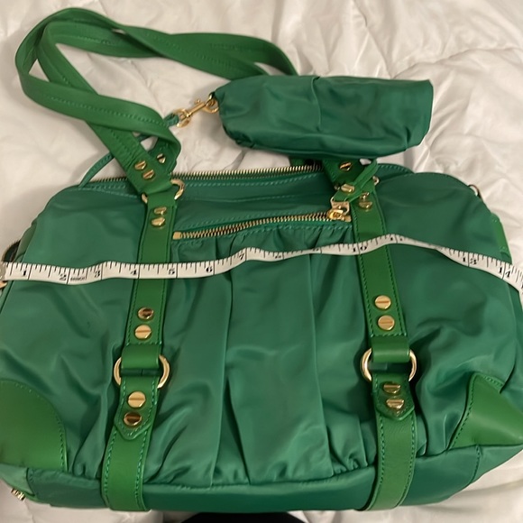 Mz wallace shoulder bag , green gold, used once - Picture 2 of 13